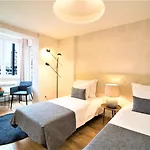 Lx51 Lisbon Center - Studios & Suites By Apt Iin Penzion Lisboa