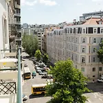 Lx51 Lisbon Center - Studios & Suites By Apt Iin 4*