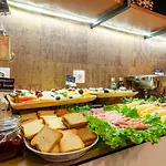 LX51 Studios&Suites - Lisbon center 4*