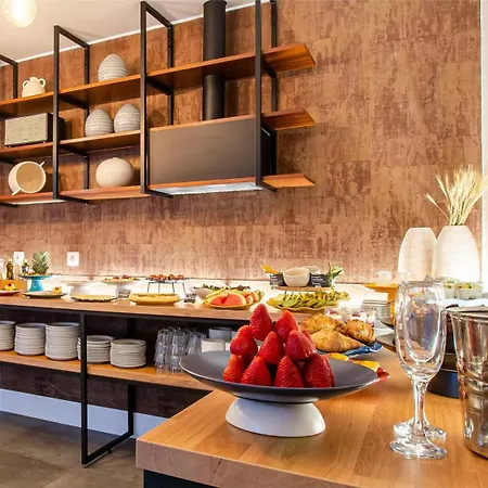 Lx51 & By Iin - Center 4* Lisboa