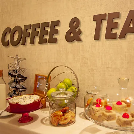 Lx51 & By Iin - Center 4* Lissabon