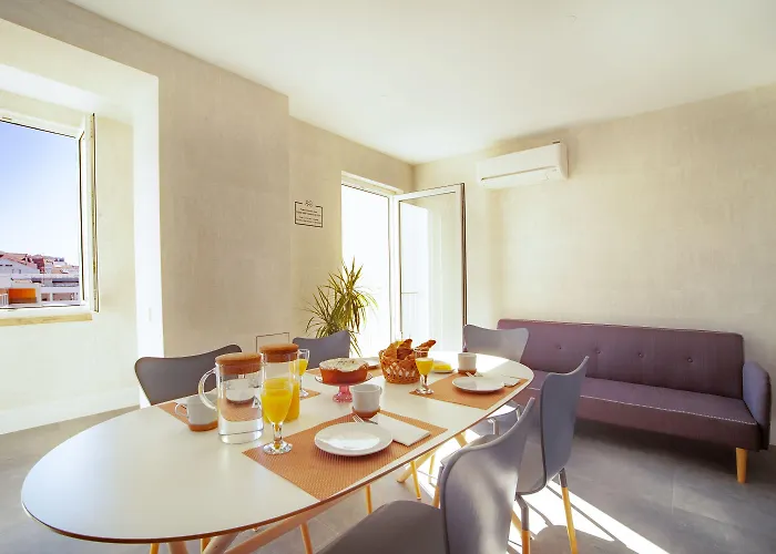 Lx51 Lisbon Center - Studios & Suites By Apt Iin