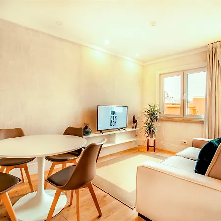 Lx51 & By Iin - Center Affittacamere Lisbona