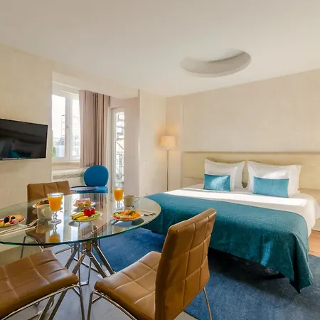 Affittacamere Lx51 & By Iin - Center 4*