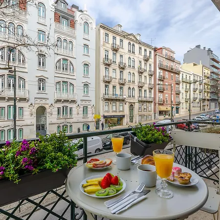 Konukevi Lx51 & By Iin - Center 4*